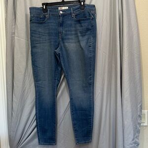 Levi’s Classic Blue Jeans Skinny Stretch